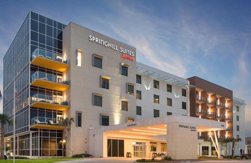 Fossil Creek Hotel | Explore SpringHill Suites Fort Worth Fossil Creek & Enjoy Poolside Comfort