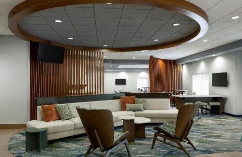 Frankenmuth Hotel | Family-Friendly Springhill Suites with Pool in Frankenmuth
