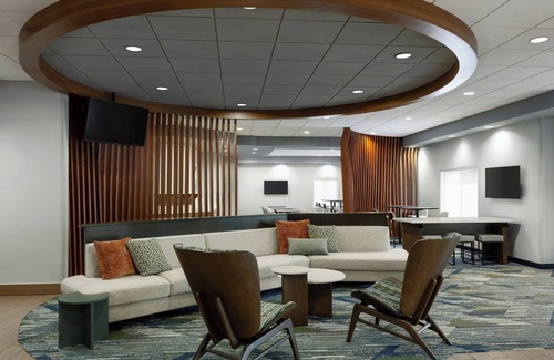 Frankenmuth Hotel | Discover SpringHill Suites by Marriott Frankenmuth