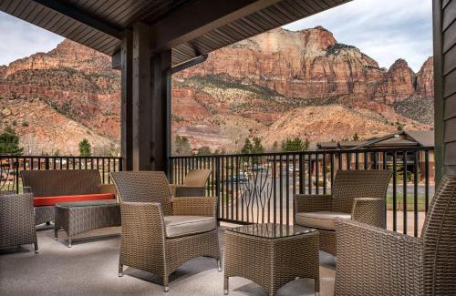 Zion National Park South Entrance Hotel | Unwind at SpringHill Suites by Marriott near Zion National Park