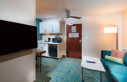 Alpharetta Hotel | Discover SpringHill Suites: Family-Friendly Retreat in Alpharetta