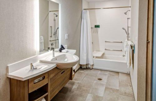 Brentwood Hotel | Pet-Friendly SpringHill Suites in Nashville Brentwood