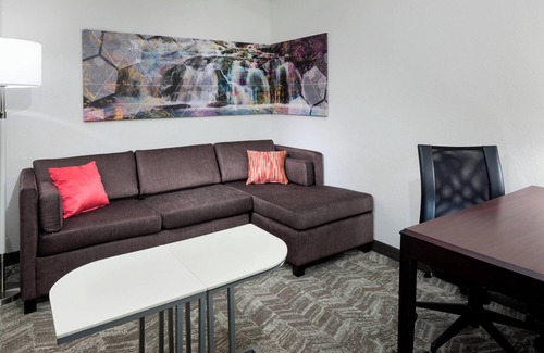 Fortson Hotel | Discover SpringHill Suites by Marriott Columbus - Family Friendly Stay