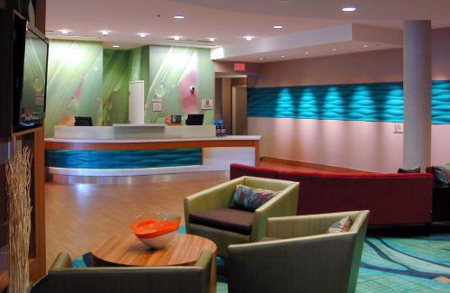 North Las Vegas Hotel | Family-Friendly SpringHill Suites Las Vegas North Speedway