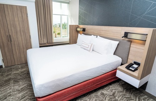 Guasti Hotel | Top-Rated SpringHill Suites near Ontario Airport & Attractions