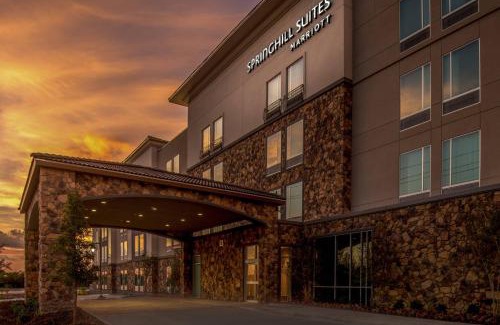 Rockwall Hotel | Guest Rated 9/10: SpringHill Suites by Marriott Rockwall