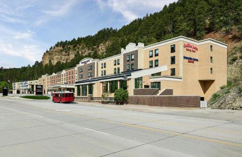 Deadwood Hotel | Discover SpringHill Suites by Marriott Deadwood: Top-Rated Stay