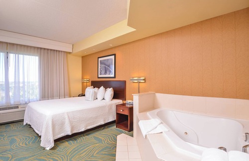 Hanover Hotel | Relaxing Stay at SpringHill Suites Arundel Mills near BWI