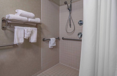Devens Hotel | Eco-Friendly SpringHill Suites in Boston with Pool & Kitchen