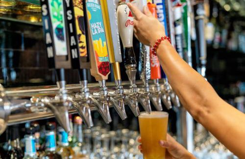 Oakland Hotel | Discover Family-Friendly SpringHill Suites Oakland Airport