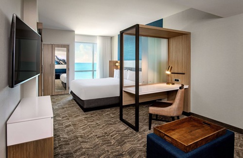 Revere Hotel | Relax at SpringHill Suites Boston Logan with Pool & Spa