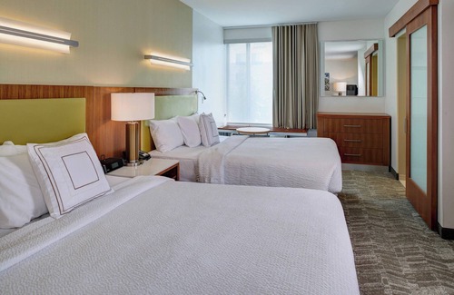Saginaw Hotel | Relax at SpringHill Suites by Marriott Saginaw - 9/10 Rating