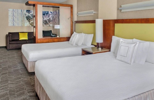 North Bellport Hotel | Discover SpringHill Suites by Marriott Long Island Brookhaven
