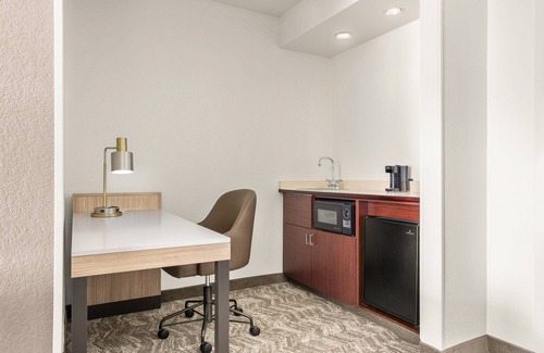 Andover Hotel | Ideal SpringHill Suites by Marriott Boston/Andover Retreat