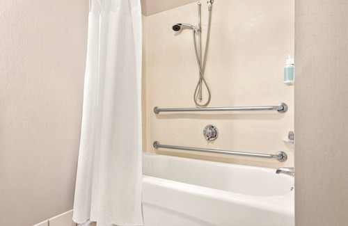 Andover Hotel | Ideal SpringHill Suites by Marriott Boston/Andover Retreat
