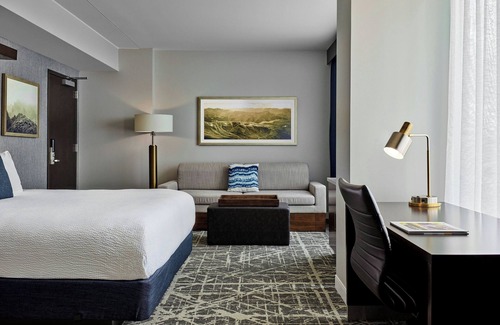 Auraria Hotel | Guest Rated: 9.4 at SpringHill Suites Denver Downtown