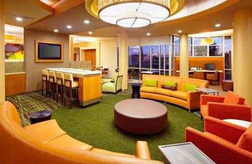 Hostetter Hotel | Explore SpringHill Suites by Marriott Pittsburgh Latrobe