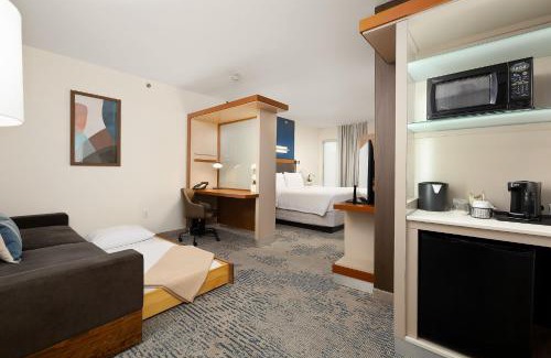 McAllen Hotel | Comfortable SpringHill Suites by Marriott McAllen Experience
