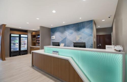 Dallas Hotel | Relax at SpringHill Suites Dallas: Pool & Family-Friendly