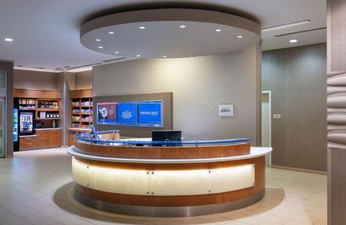 Historic Grand Junction Hotel | Elegant SpringHill Suites: Pool, Breakfast & Historic Location