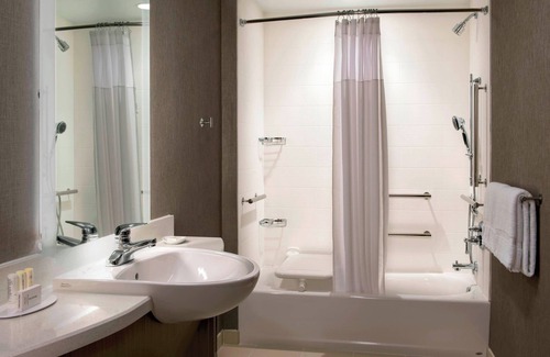 Land O' Lakes Hotel | Eco-Friendly SpringHill Suites with Pool in Tampa