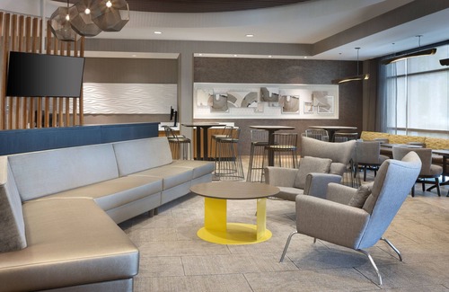 Orange Beach Hotel | Ideal SpringHill Suites by Marriott Orange Beach Experience