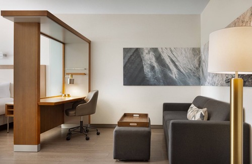 Orange Beach Hotel | Ideal SpringHill Suites by Marriott Orange Beach Experience