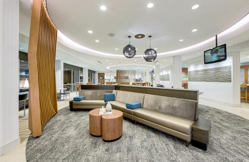 College Park Hotel | Exceptional Stay at SpringHill Suites in The Woodlands