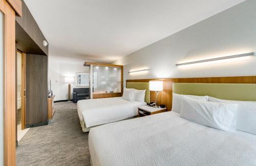 College Park Hotel | Exceptional Stay at SpringHill Suites in The Woodlands