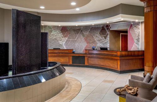 Norfolk - Virginia Beach Hotel | Family-Friendly SpringHill Suites by Marriott Norfolk Beach