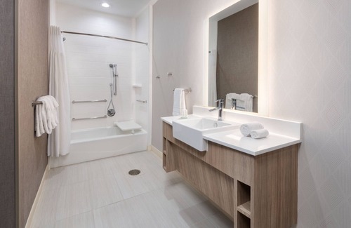 Weatherford Hotel | Guest Rated 9.6: SpringHill Suites by Marriott Willow Park