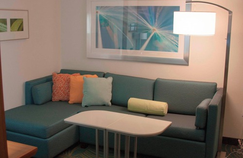 South Side Hotel | Top-Rated Springhill Suites in Corpus Christi with Pool