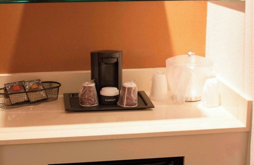 South Side Hotel | Top-Rated Springhill Suites in Corpus Christi with Pool