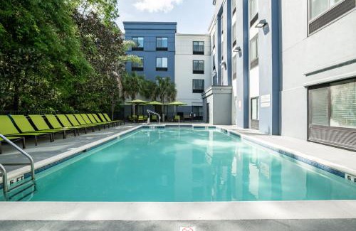 Gainesville Hotel | Discover SpringHill Suites Gainesville with Pool & Ocean Views