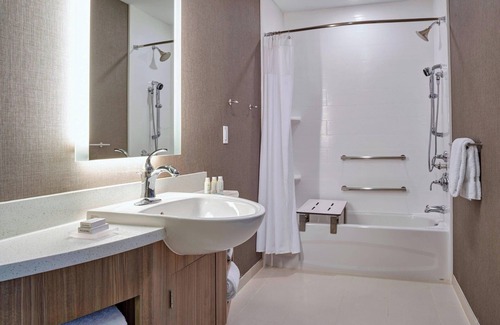 Grandville Hotel | Top-Rated Springhill Suites Grand Rapids West with Pool & Spa