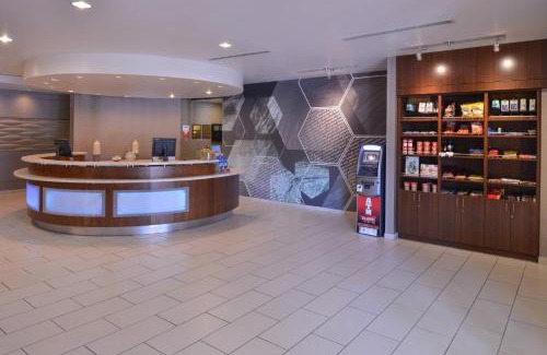 Green Valley Hotel | Pet-Friendly Suites at SpringHill Las Vegas Henderson