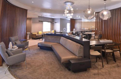 Green Valley Hotel | Pet-Friendly Suites at SpringHill Las Vegas Henderson