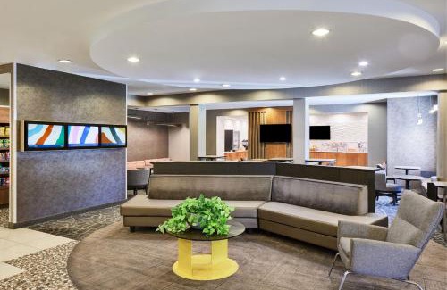 Garfield Hotel | Explore SpringHill Suites Phoenix Downtown with Pool & Hot Tub