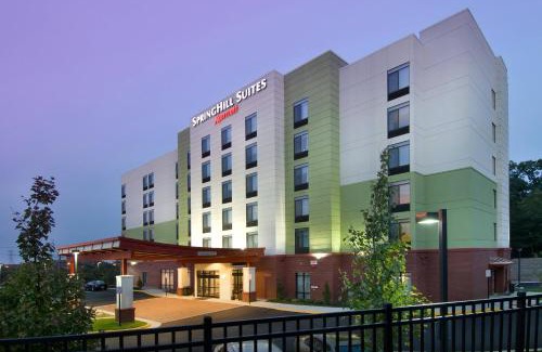 Woodbridge Hotel | Discover SpringHill Suites Potomac Mills Woodbridge Awaits