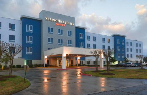 Bossier City Hotel | Discover SpringHill Suites Shreveport with Pool & Family Fun