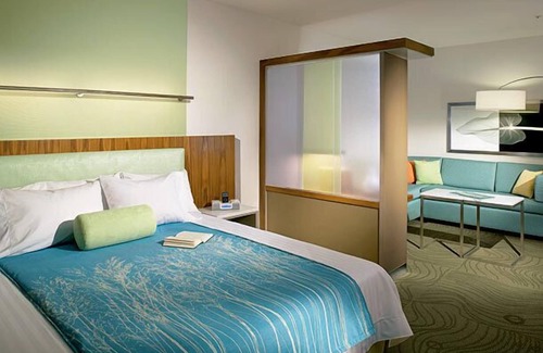 Sumter Hotel | Relax at SpringHill Suites Sumter with Pool & Spa Amenities