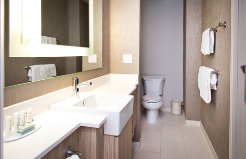West Sacramento Hotel | Top-Rated SpringHill Suites by Marriott West Sacramento