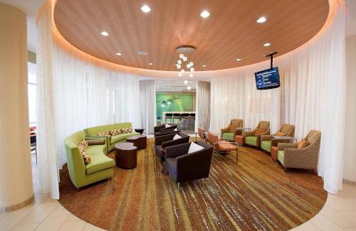 Wenatchee Hotel | Discover SpringHill Suites Wenatchee with Oceanfront Views