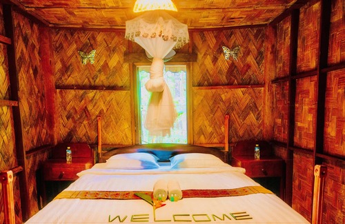 Kong Lor Hotel | Discover SpringRiver Resort: Rated 9.4 with Pool & Spa