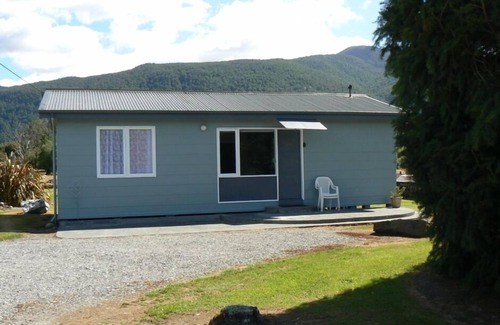 Springs Junction Cottage | Convenient Springs Junction Near Maruia Thermal Pools
