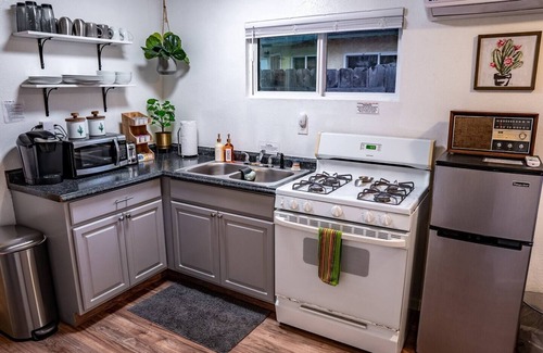 Point Loma Heights Cottage | Pet-Friendly Cottage Steps from the Beach with Ocean Views