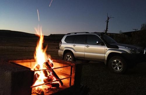 Ficksburg House | Cozy Springwater Cottages: Pet-Friendly Retreat with Kitchen