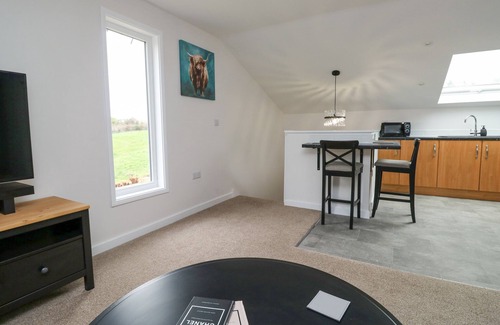 Ide Cottage | Springwell Lodge: Pet-Friendly Country Cottage in Exeter