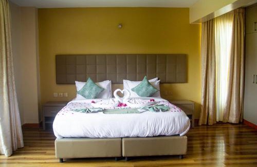 Kaathene Hotel | Budget-Friendly SpringWells Hotel: Family Dining & Breakfast