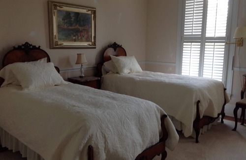 Anniston Bed & Breakfast | Experience Coastal Bliss at Springwood Inn - Spa & Ocean Views